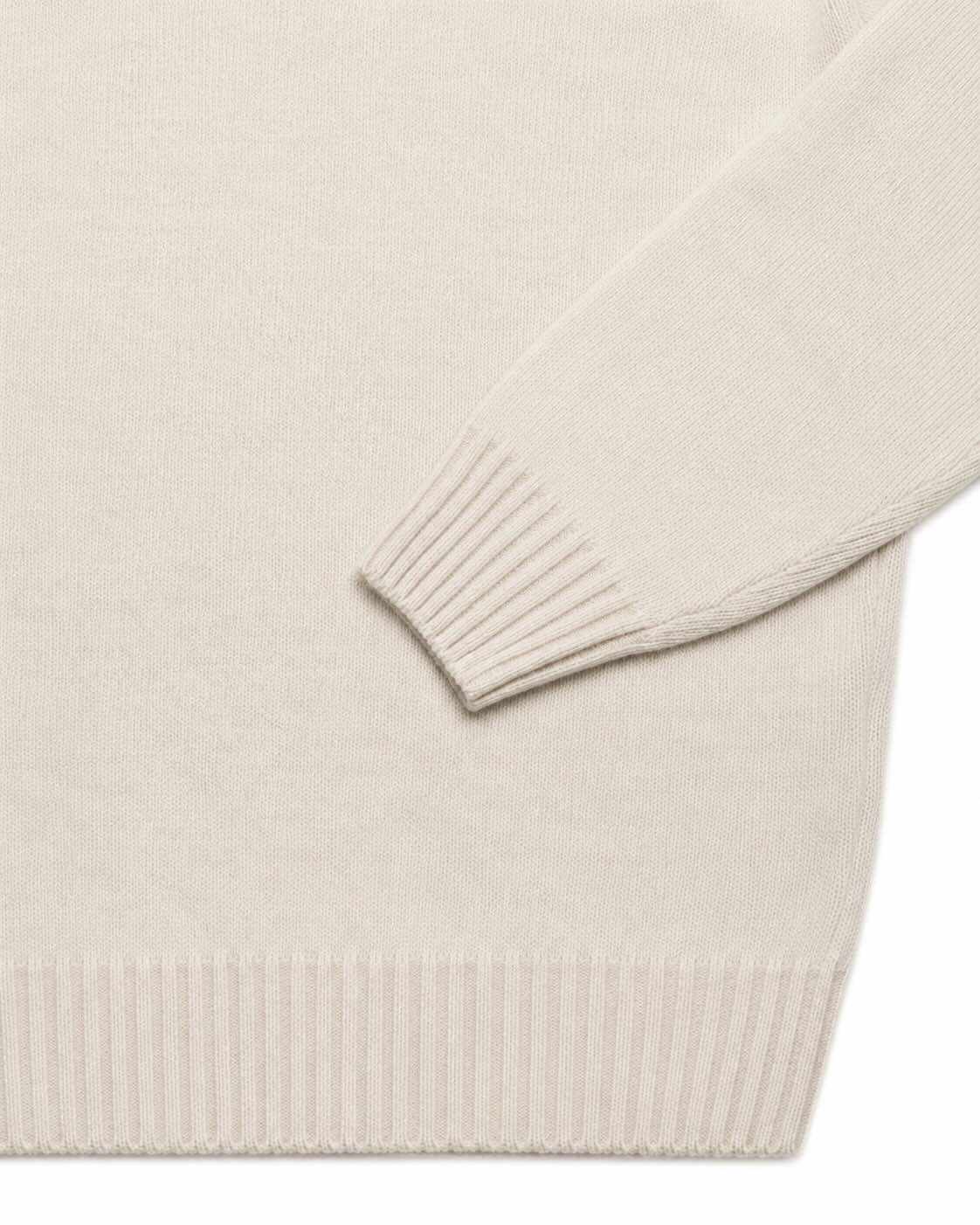 Fine-knit long-sleeve wool polo shirt
