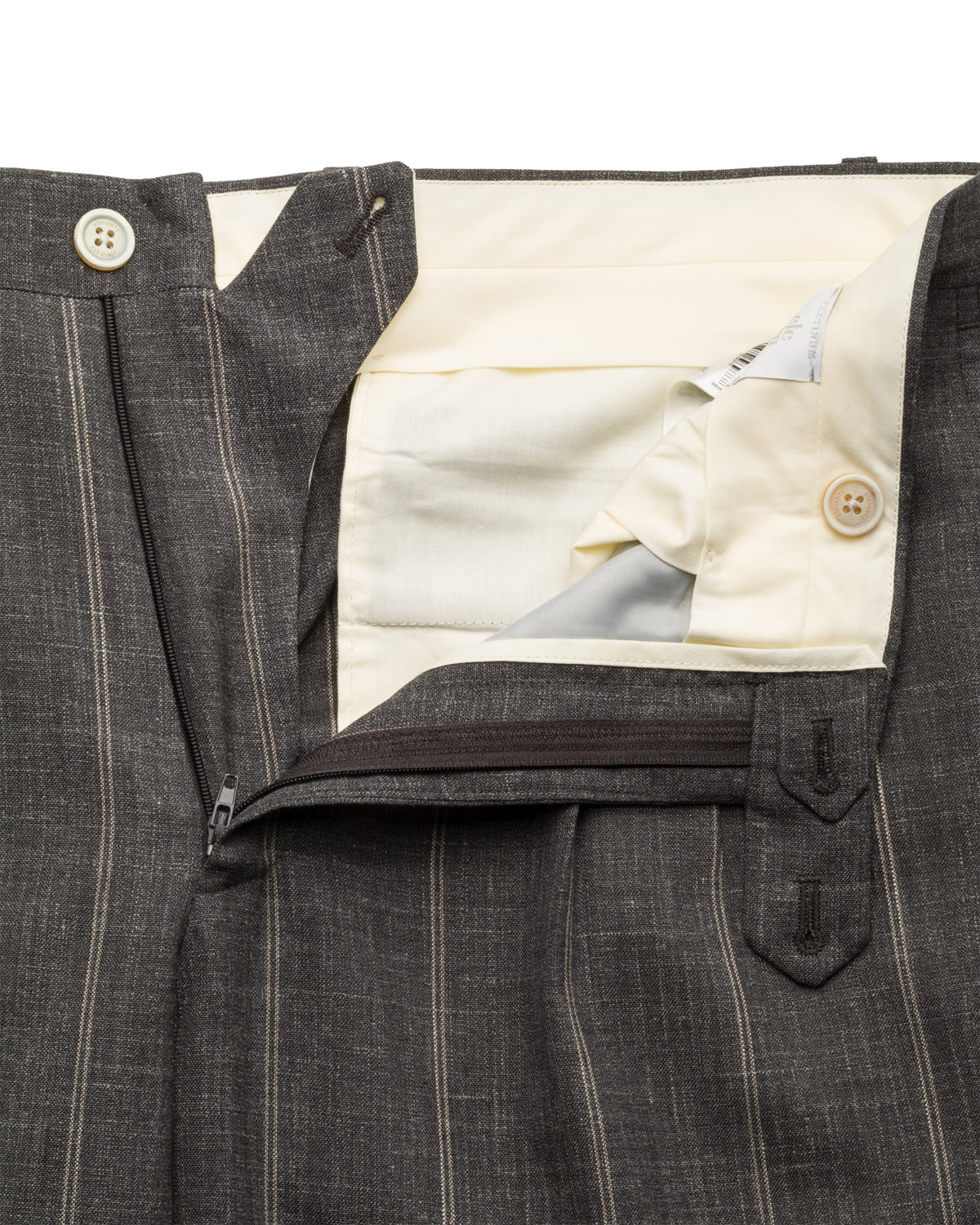 Wool-silk-linen suit, relaxed slim fit