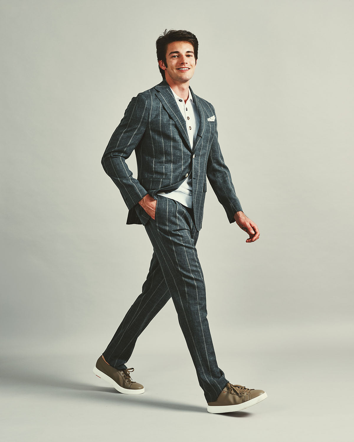 Woll-Seide-Leinen Anzug Relaxed Slim Fit