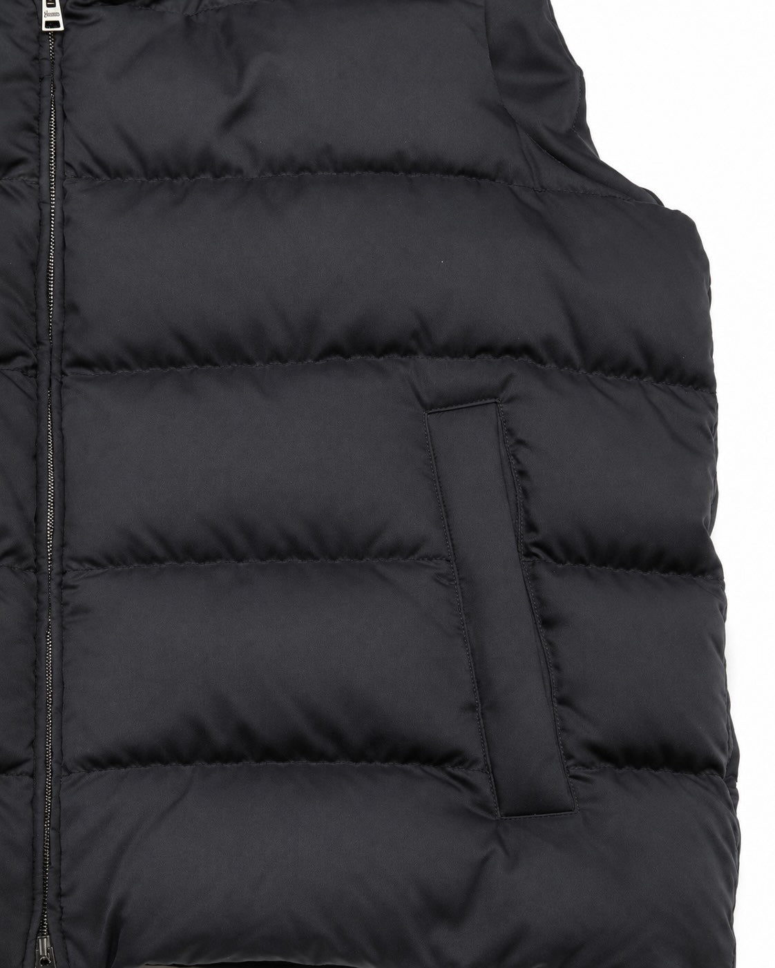 Quilted Gilet in Dark Blue with contrasting collar