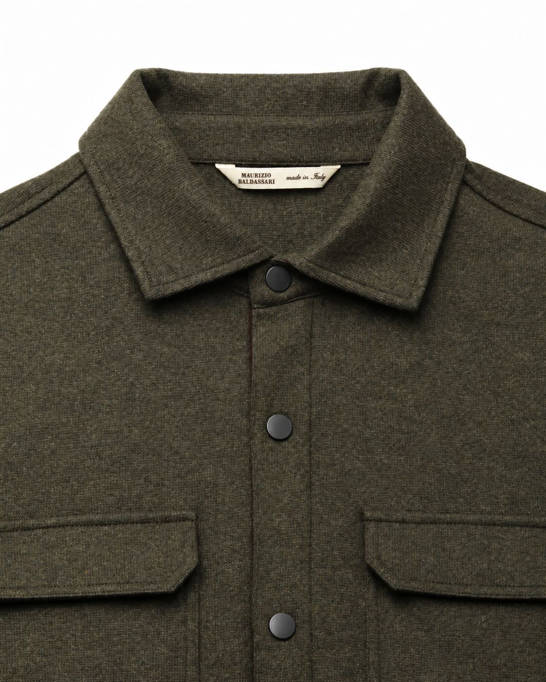 Overshirt aus Kaschmir in Olive im Slim Fit