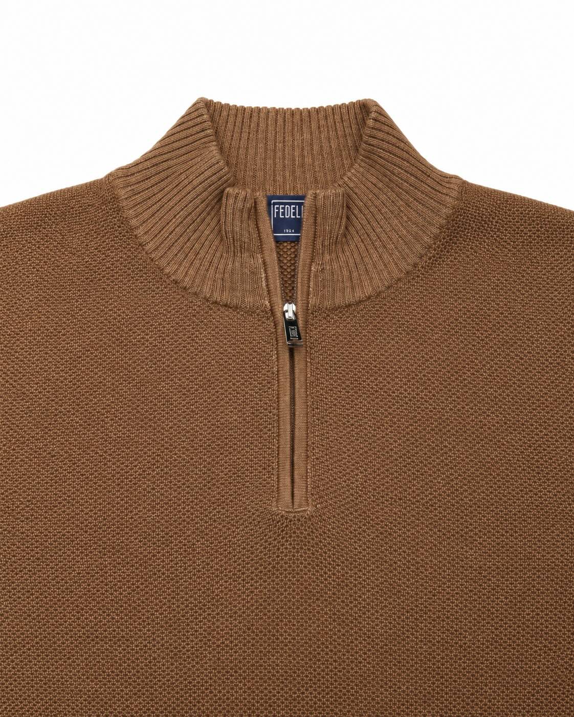 FAVONIO MERINO WOOL KNIT TROYER IN CAMEL