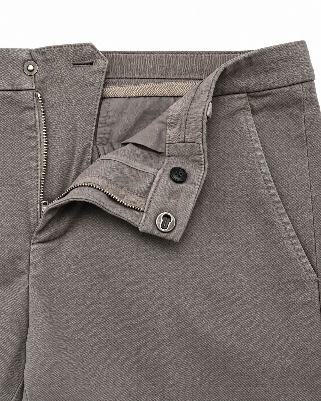 Cotton elastane chinos in grey