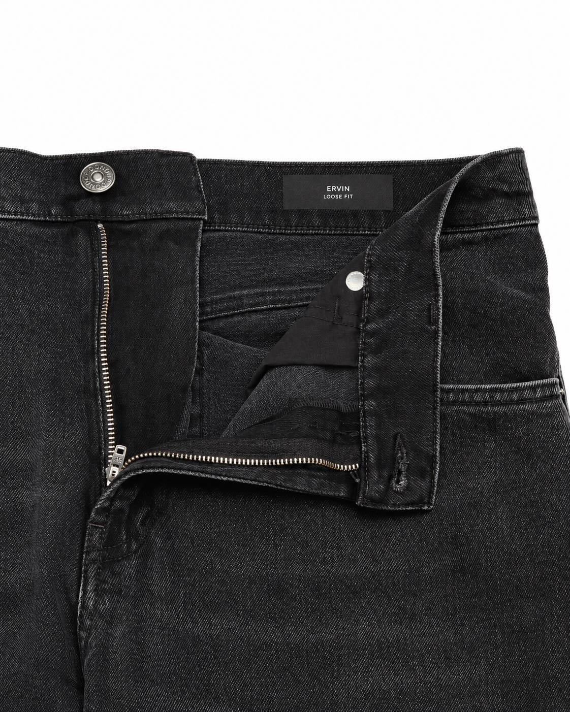 Jeans aus Baumwolle in Schwarz im Loose Fit