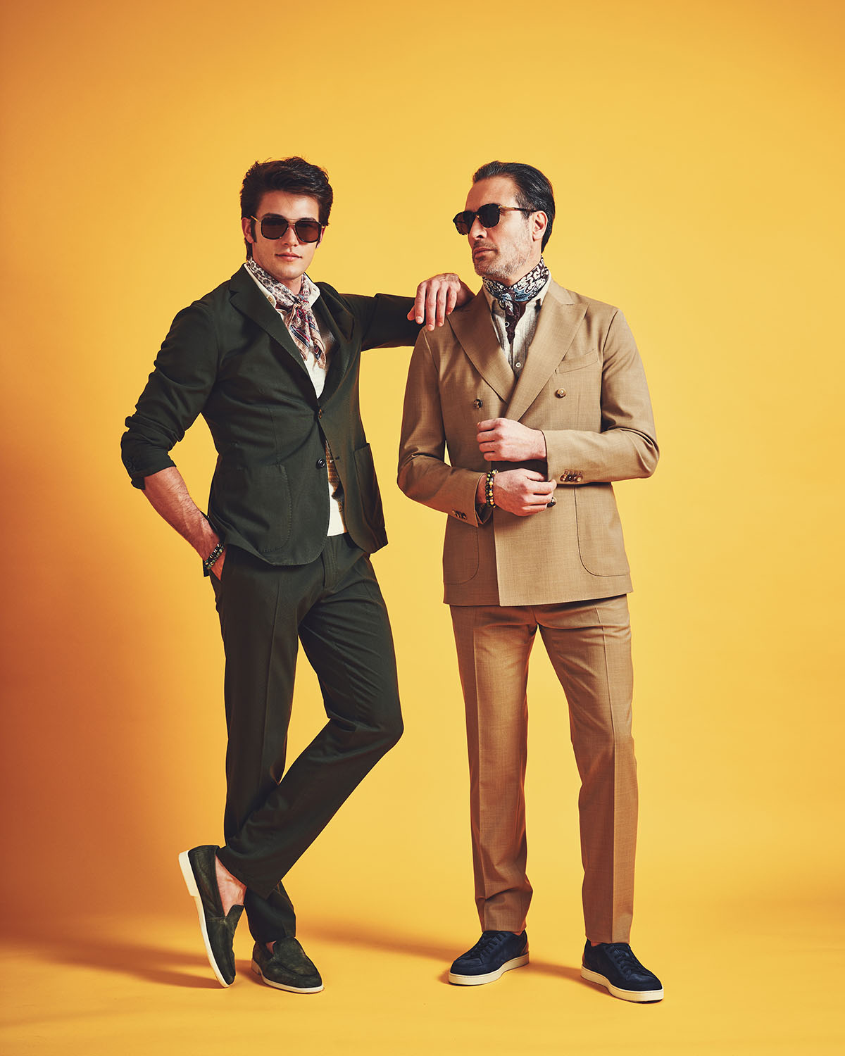 Doppelreihiger Anzug aus Wollmix Slim Fit