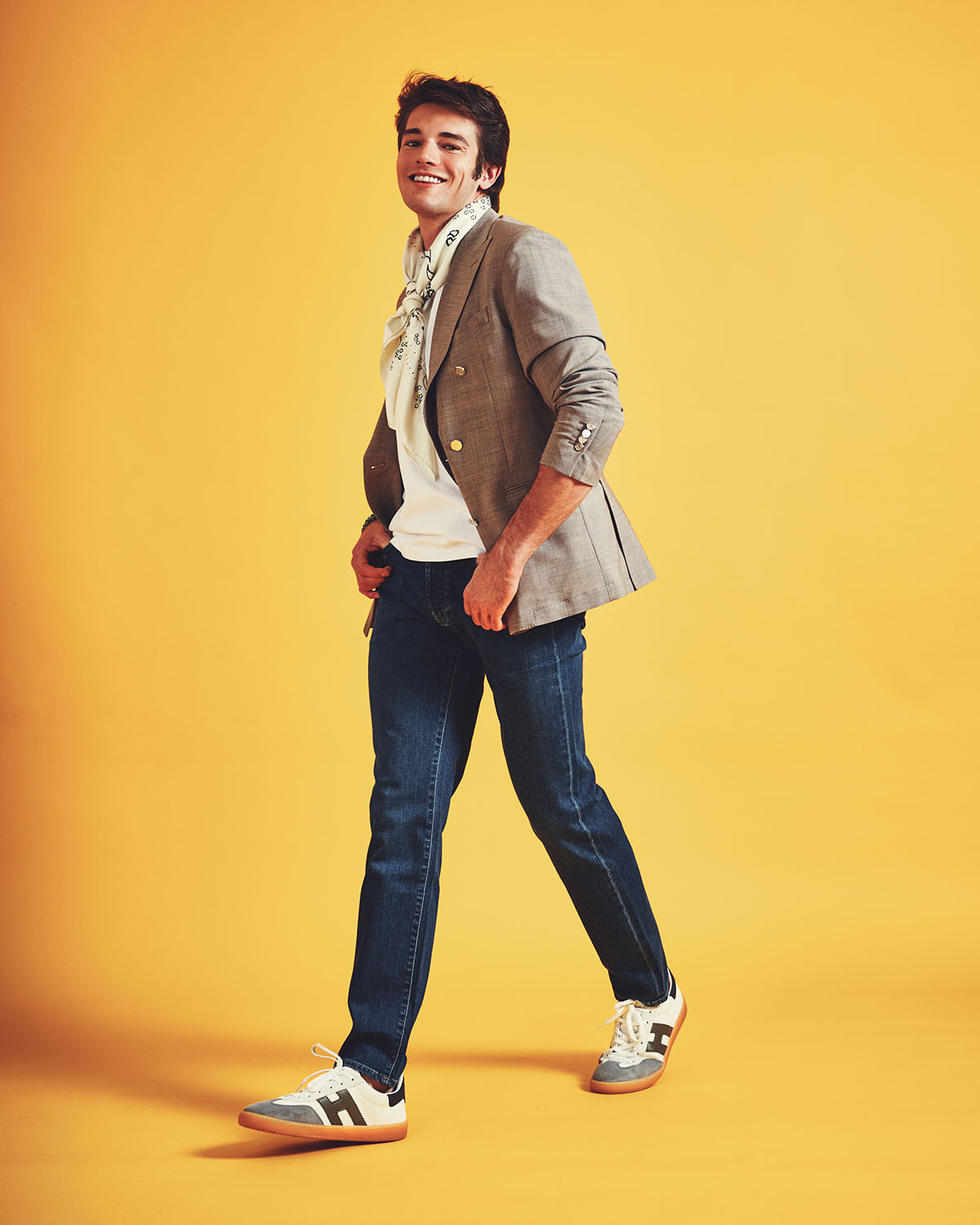 Doppelreihiges Sakko aus Schurwolle im Slim Fit