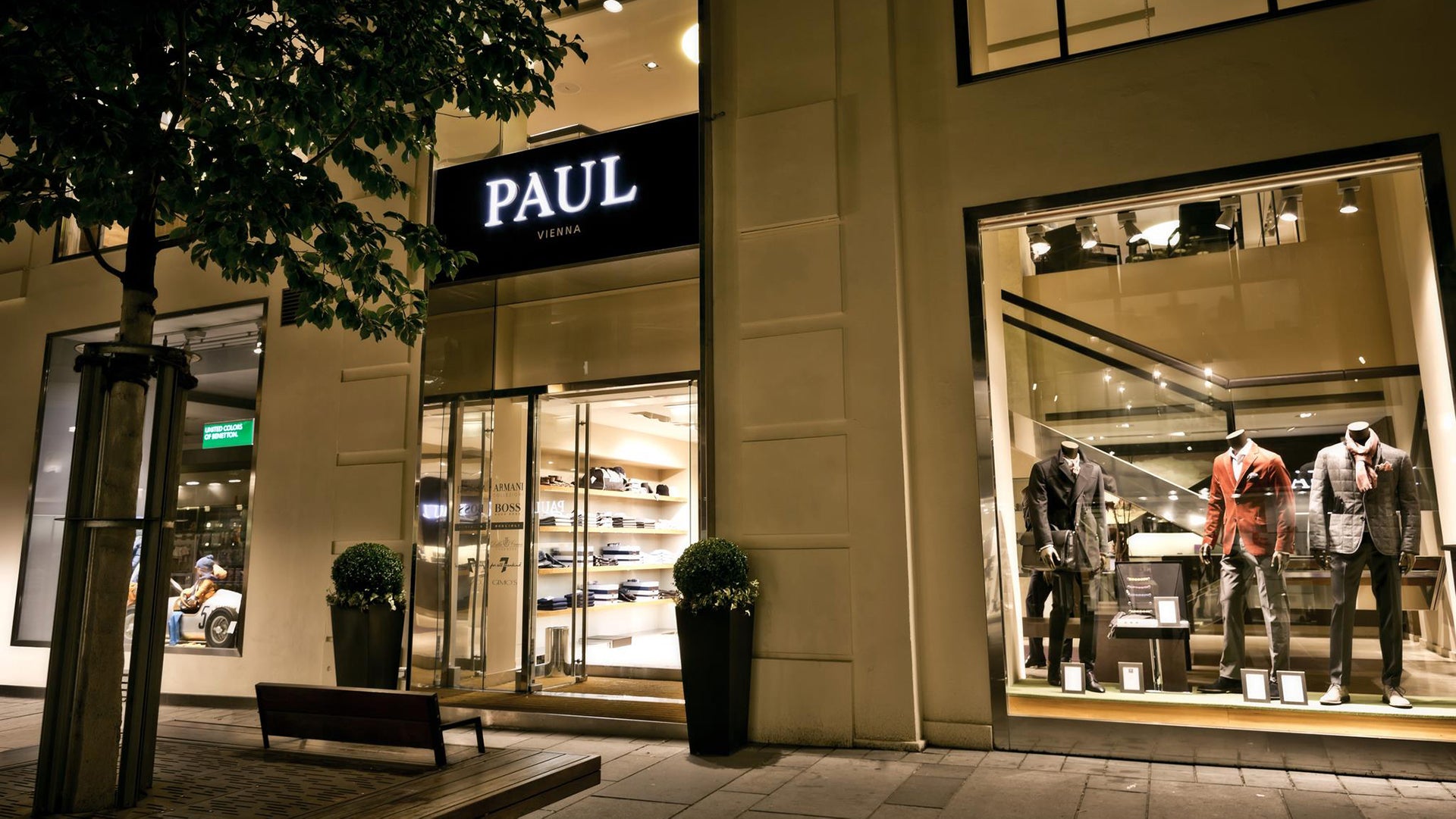 Paul Vienna Store