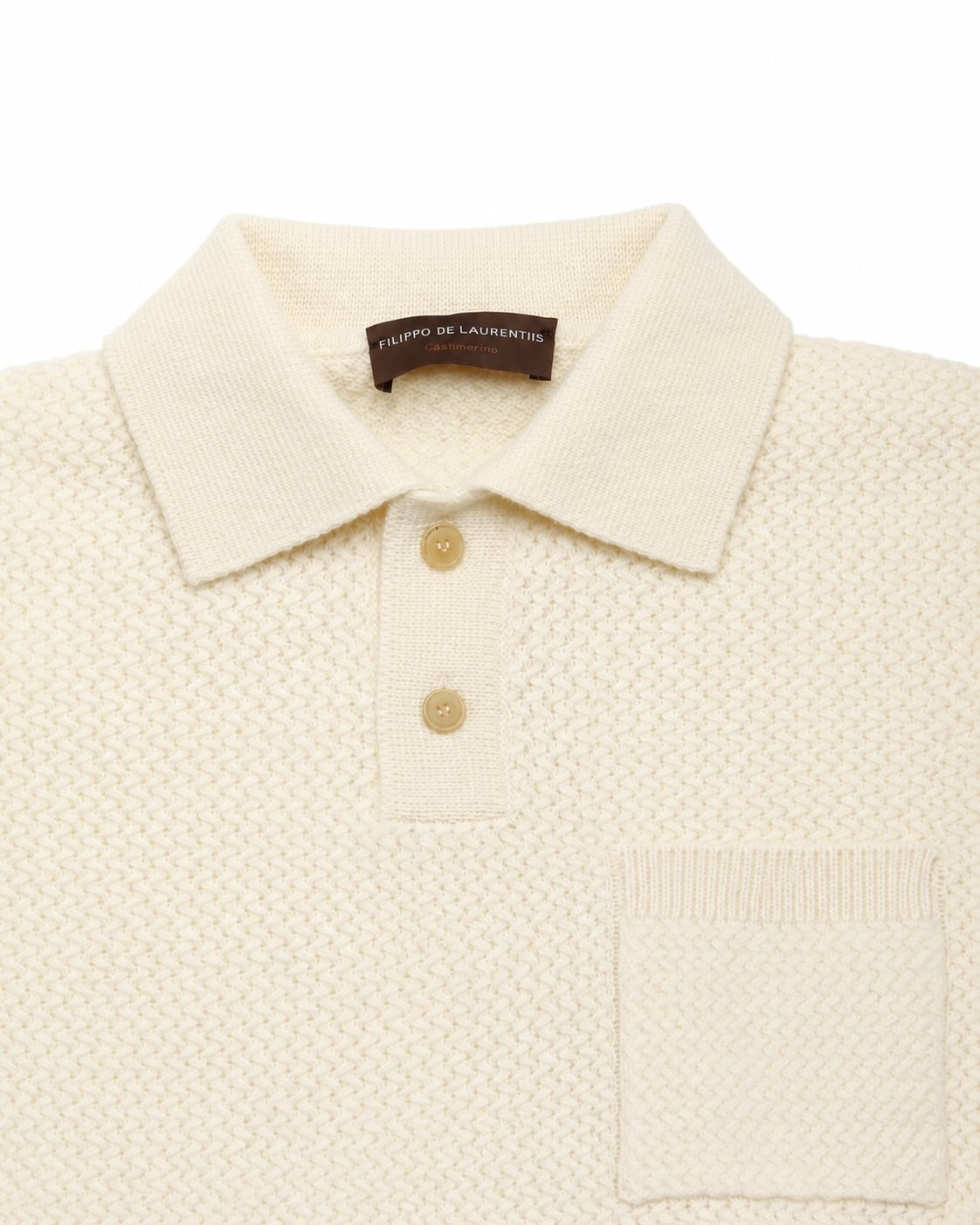 Cream-colored knitted polo shirt made of merino wool and cashmere