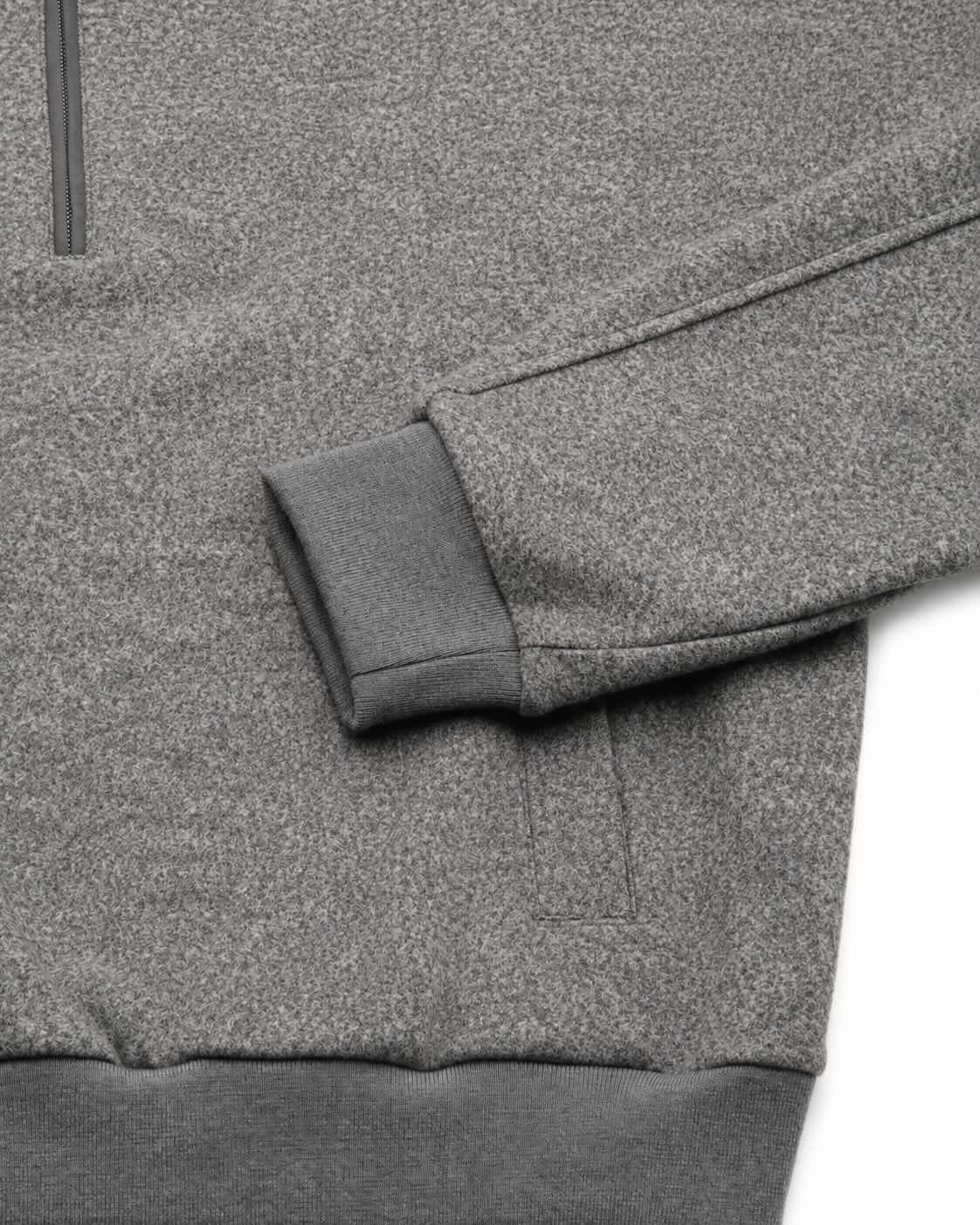 Pullover mit Stehkragen und Reißverschluss in Grau