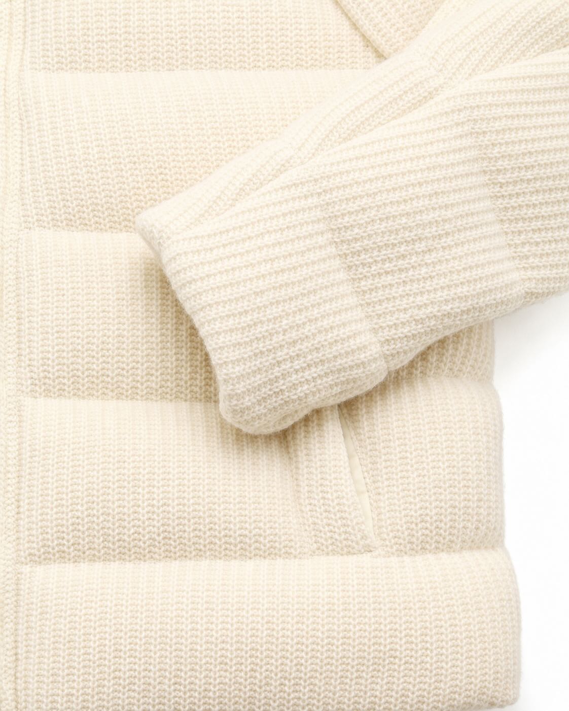 Cream wool jacket with stand-up collar