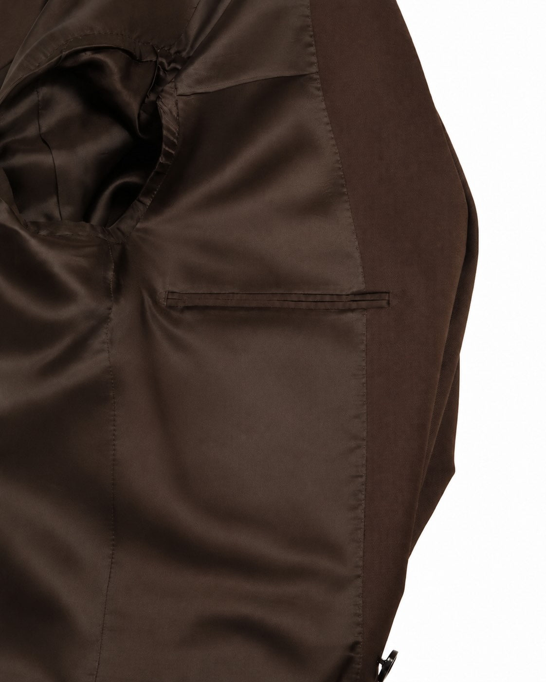 Brown double-breasted virgin wool suit